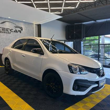 TOYOTA ETIOS 1.5 X PLUS SEDAN 16V FLEX 4P MANUAL